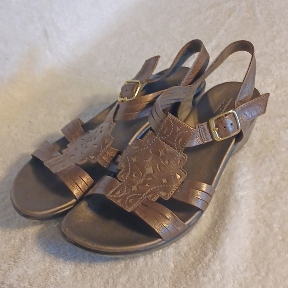 Clark's bendables sandals women's size 8.5